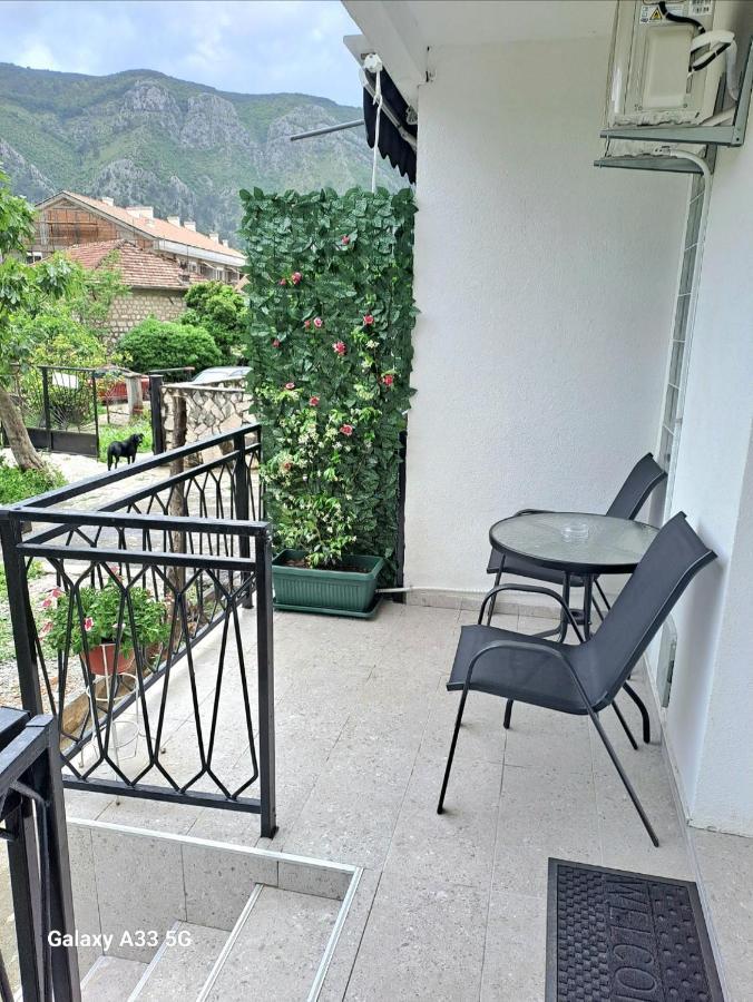 Apartment Marina 2 Kotor Luaran gambar