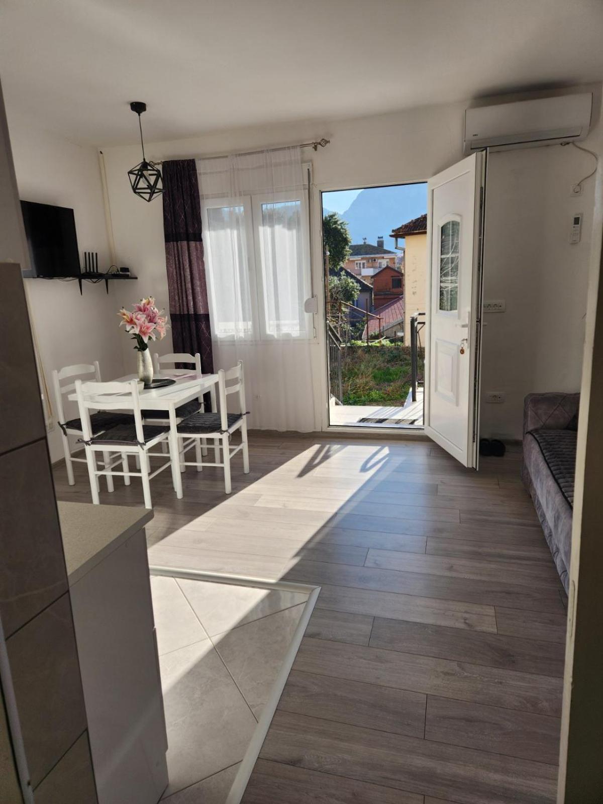 Apartment Marina 2 Kotor Luaran gambar